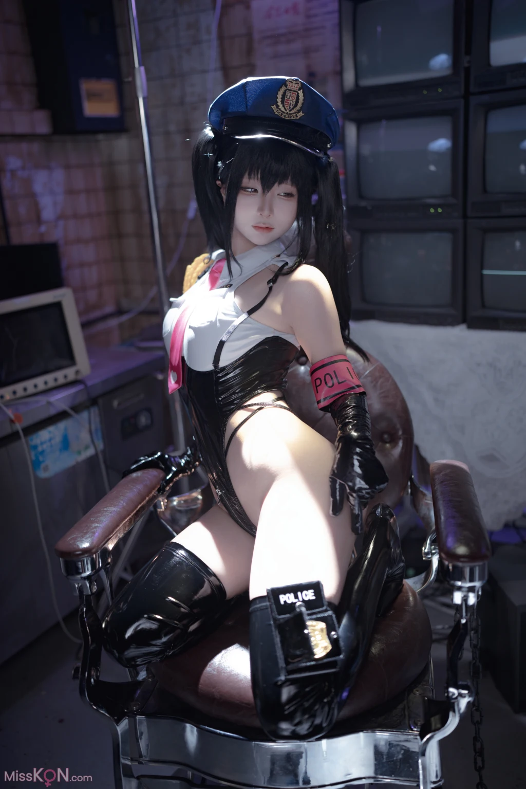 Coser@蠢沫沫 (chunmomo)_ 沙希女警