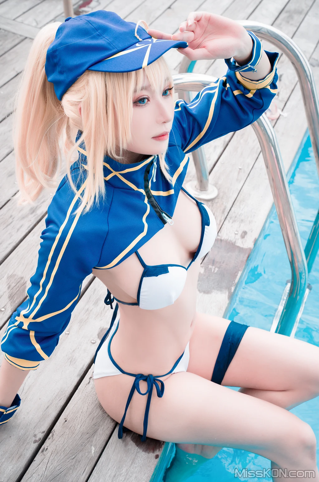 Coser@阿包也是兔娘_ 冲田总司泳装