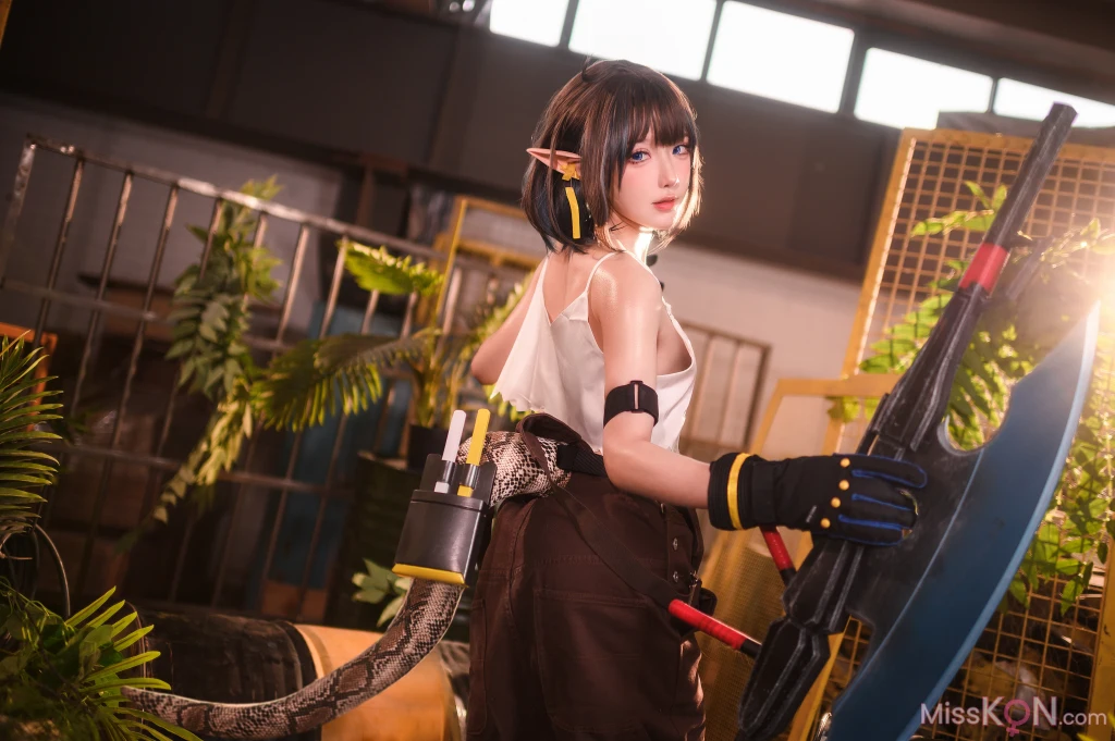 Coser@阿包也是兔娘_ 森蚺