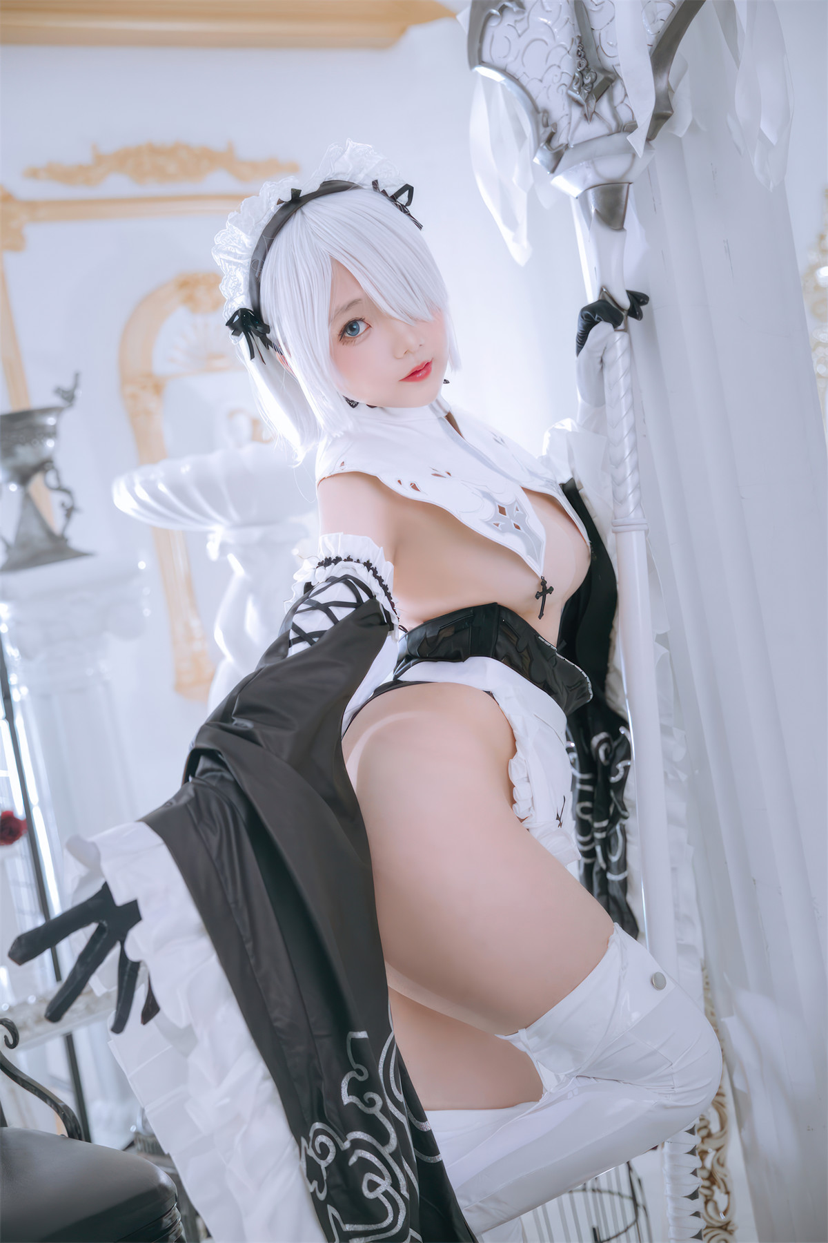 Cosplay Rinaijiao日奈娇 2B奶盖女仆 Set.01