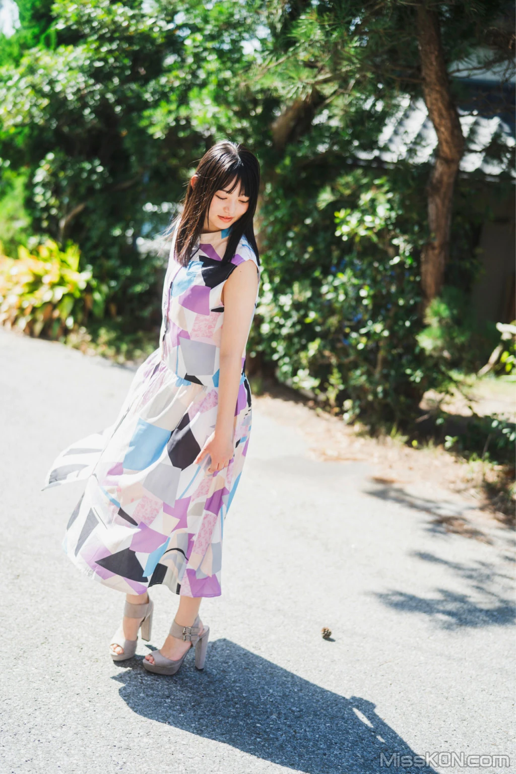 Suzuka Sayama (佐山すずか)_ 週末彼女