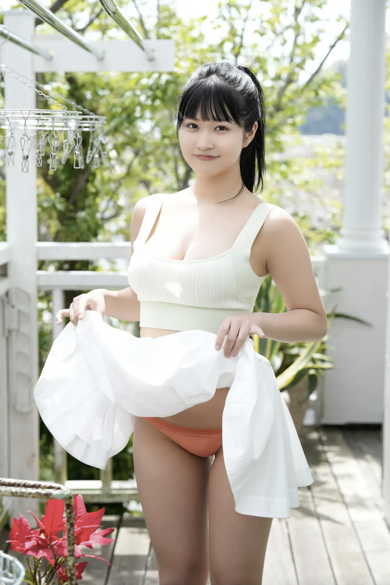 Minami Miyuka 南みゆか, FRIDAY GOLD フライデーゴールド もぎたてジューシー