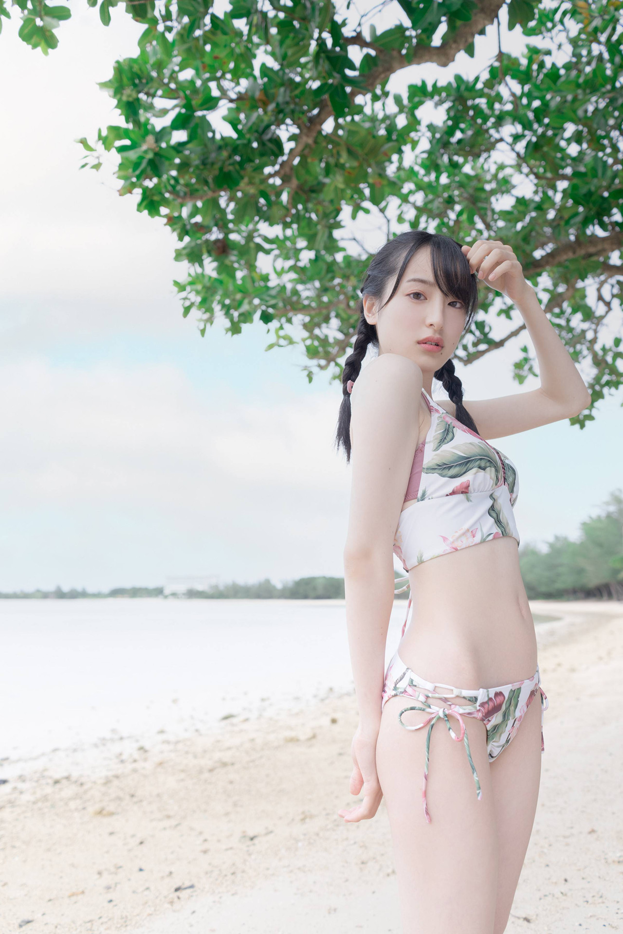 Misaki Kawahara 川原美咲, 48Times Premium Album 写真集 Set.01 35 Misaki Kawahara 川原美咲, 48Times Premium Album 写真集 Set.01
