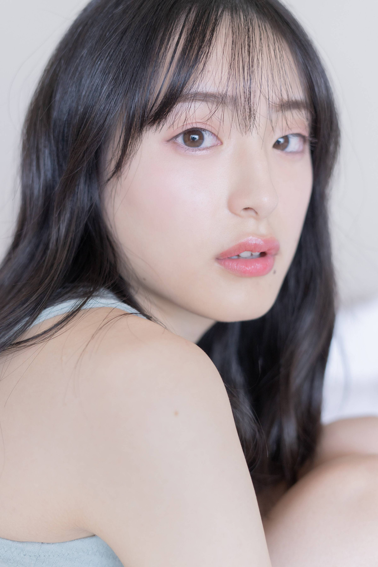 Misaki Kawahara 川原美咲, 48Times Premium Album 写真集 Set.01 33 Misaki Kawahara 川原美咲, 48Times Premium Album 写真集 Set.01