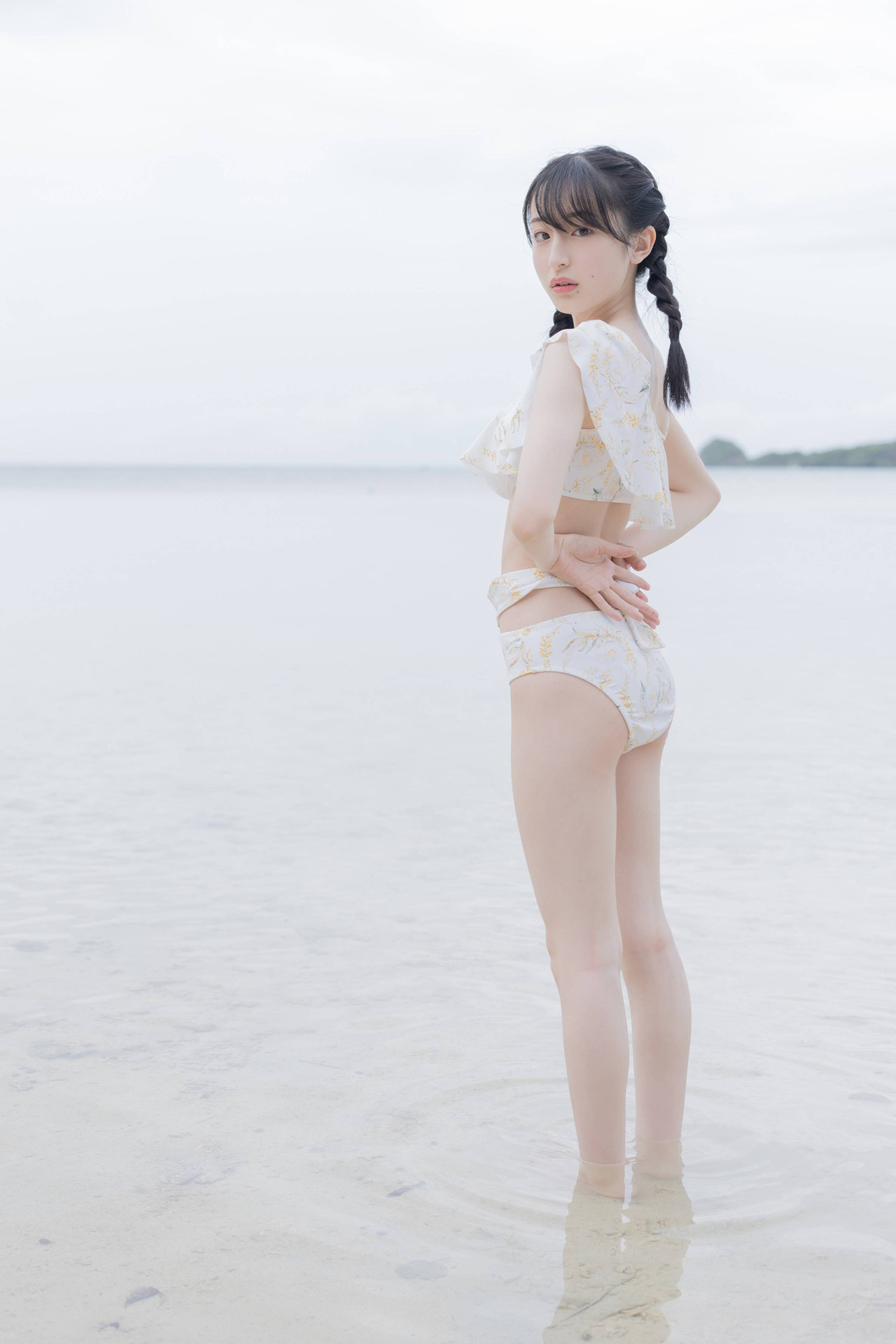 Misaki Kawahara 川原美咲, 48Times Premium Album 写真集 Set.02 23 Misaki Kawahara 川原美咲, 48Times Premium Album 写真集 Set.02