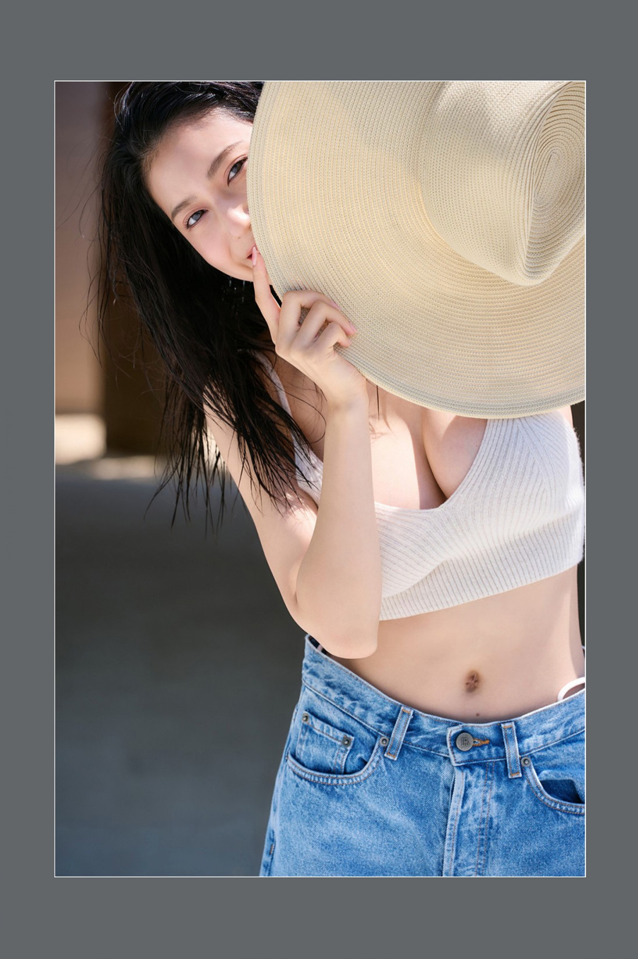 Natsuki Abe 阿部なつき, FLASH フラッシュ サンプル版 伝説となれ