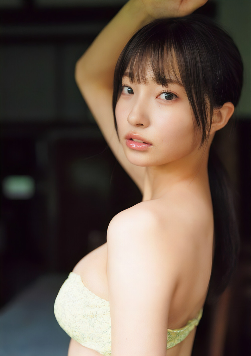 Natsuki Satonaka 里仲菜月, グラビアザテレビジョン Vol.73 (Gravure The Television Vol.73)