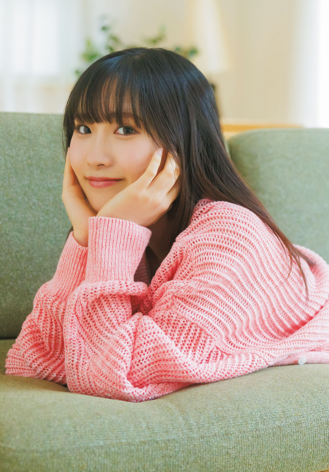 Sakura Sakakura 坂倉花, Young Dragon Age ヤングドラゴンエイジ 2024年11月号