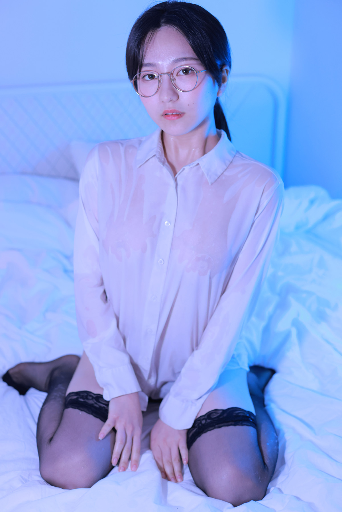 Sehee 세희, Photobook ‘ Glasses Shirt’ Set.01