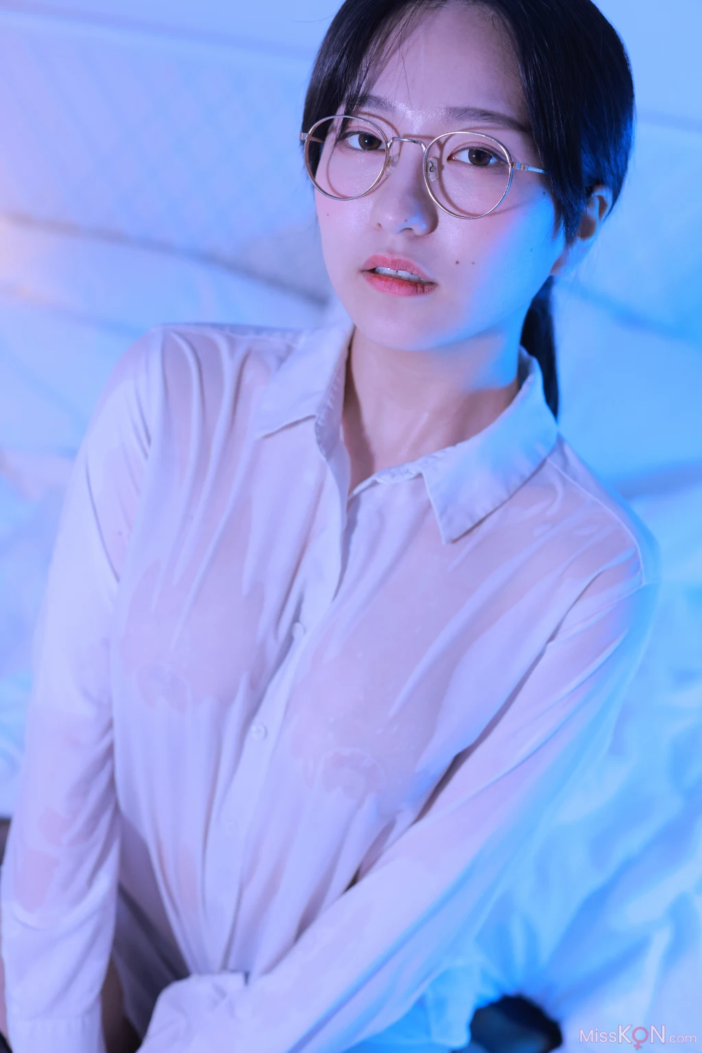 Sehee (세희)_ Glasses Shirt