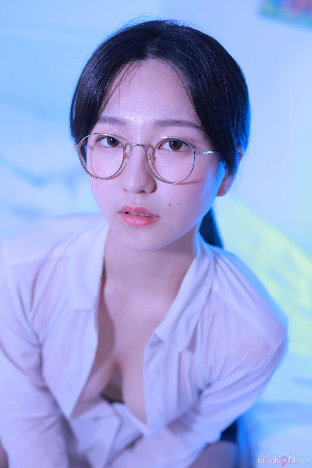 Sehee (세희)_ Glasses Shirt