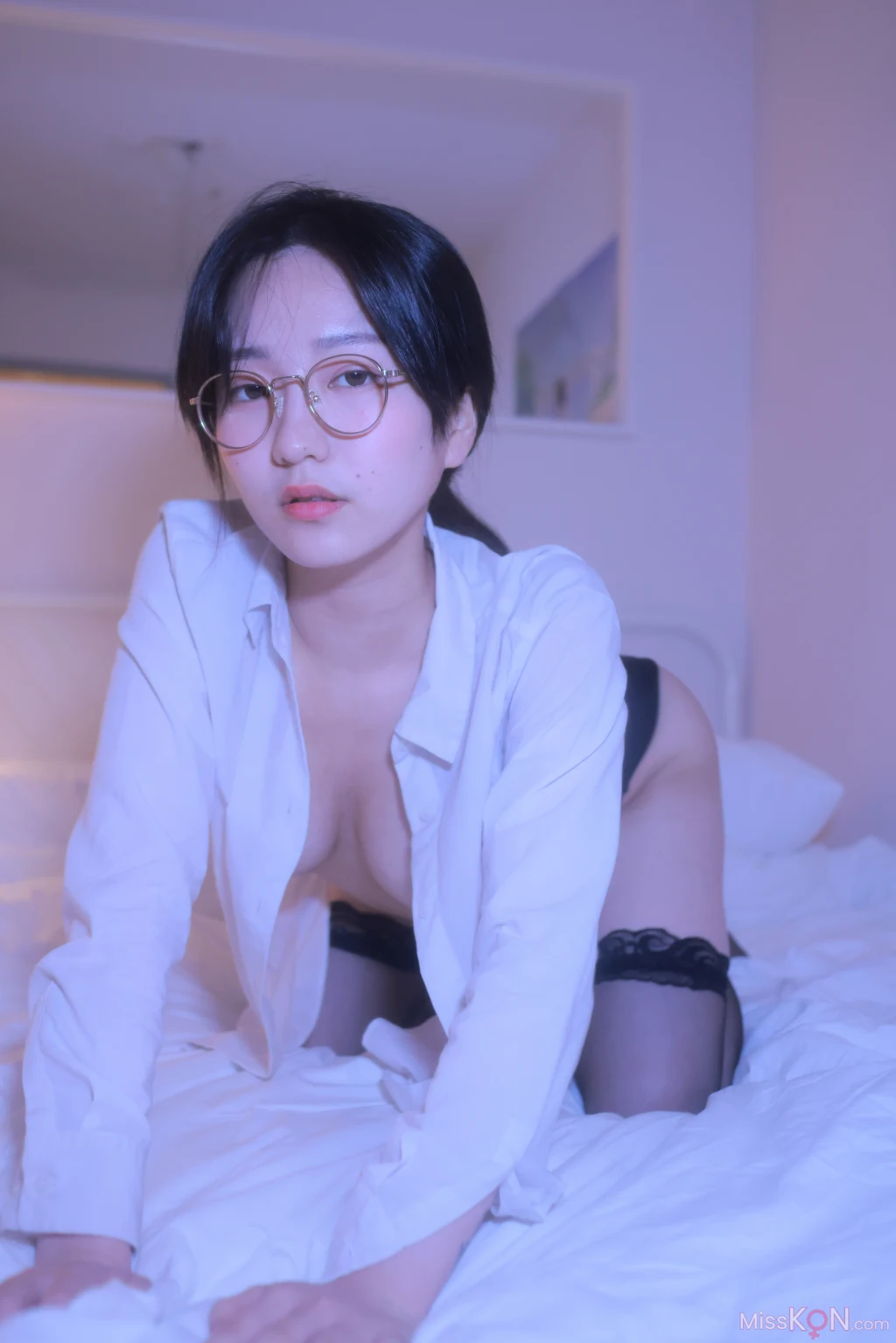 Sehee (세희)_ Glasses Shirt