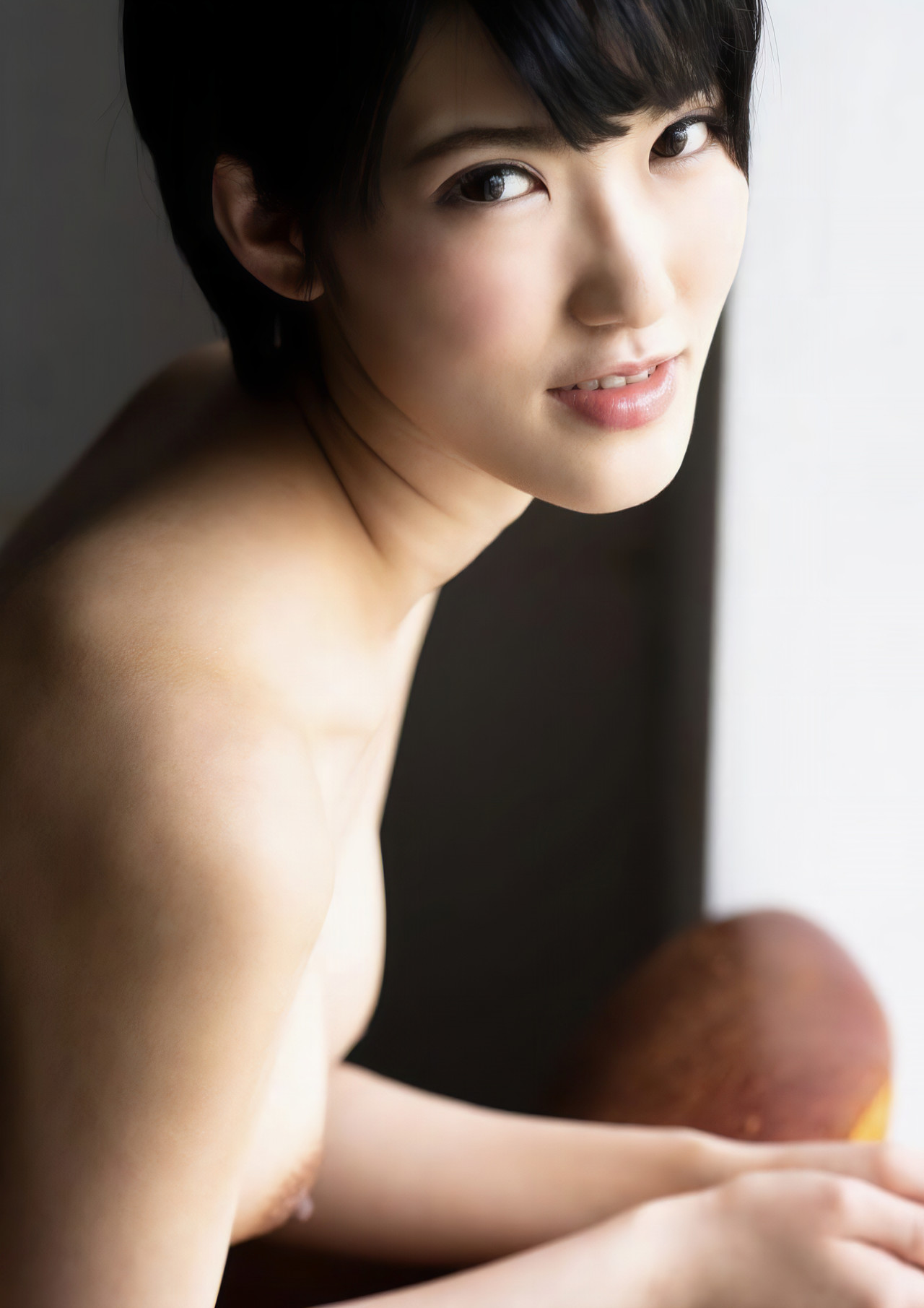 Aoi Tojyo 東条蒼, 写真集 Nude Photo Collection ‘Hourglass’ Set.02