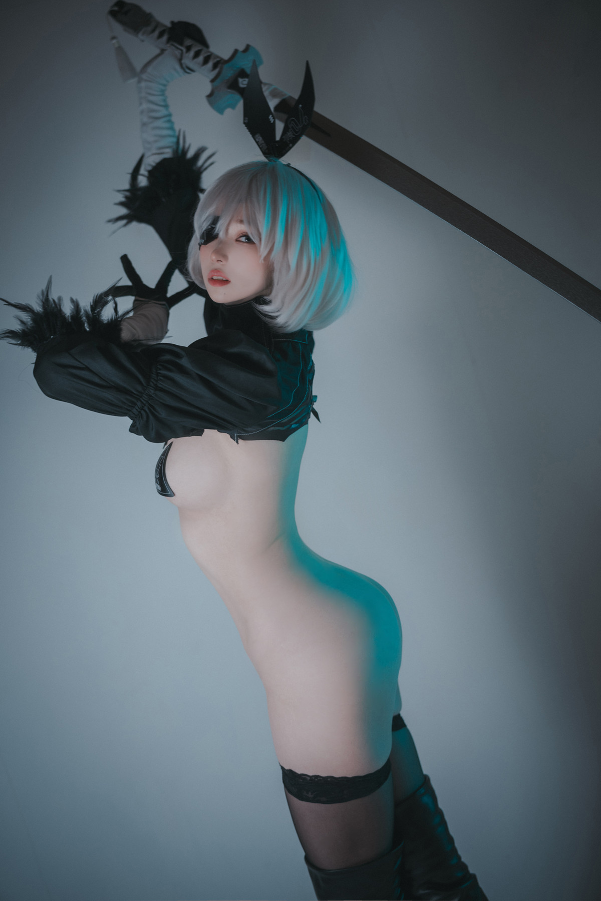 Bambi 밤비, DJAWA ‘La Rose NoirE 2B’ Set.04