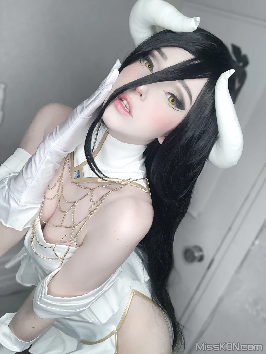 Coser@Candy_Ball_ Albedo Lingerie