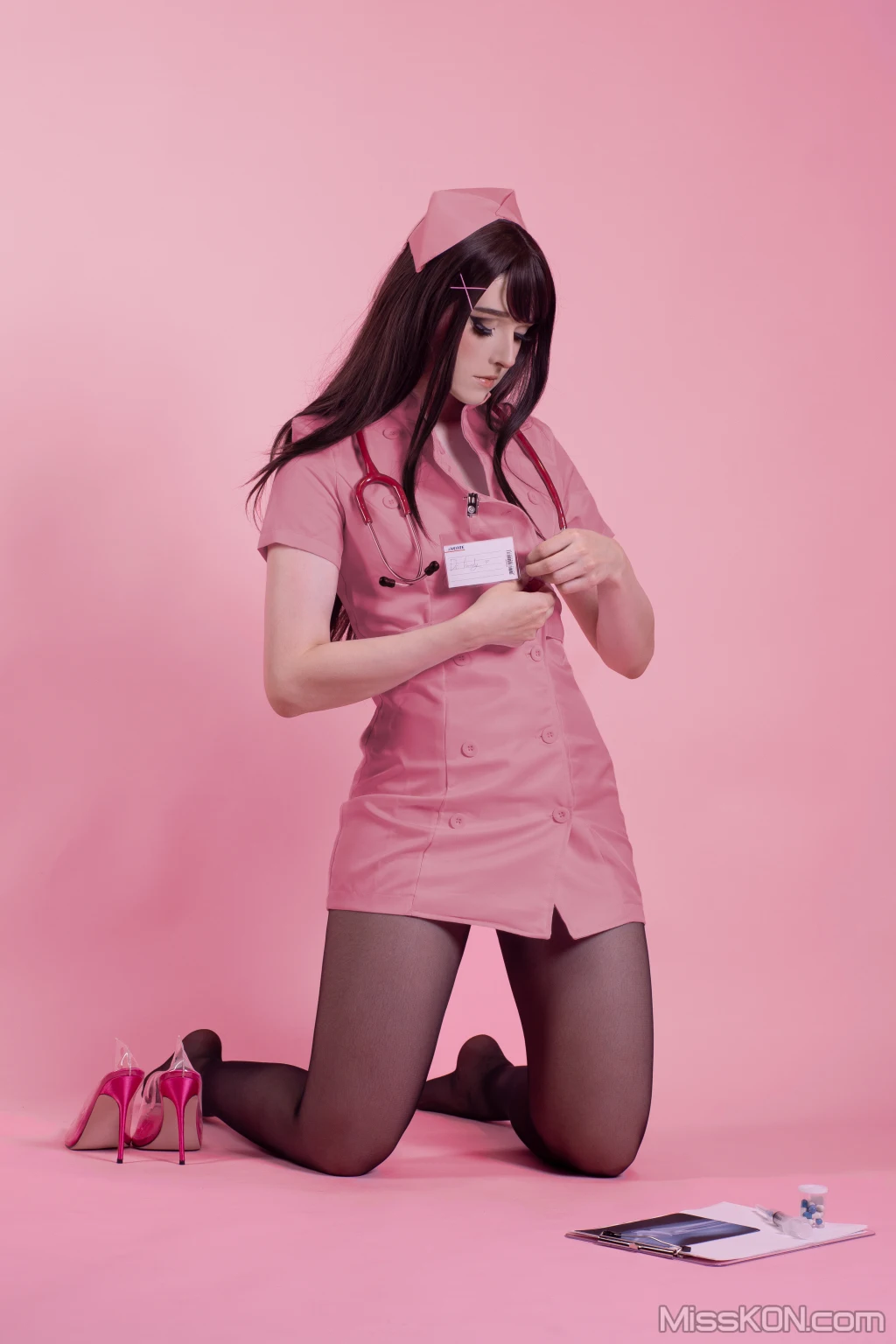 Coser@Candy_Ball_ Pink Nurse