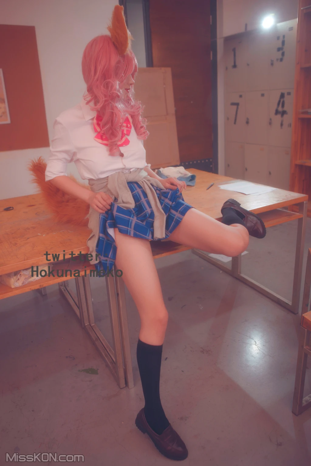 Coser@Hokunaimeko (北乃芽子)_ 玉藻前制服ver