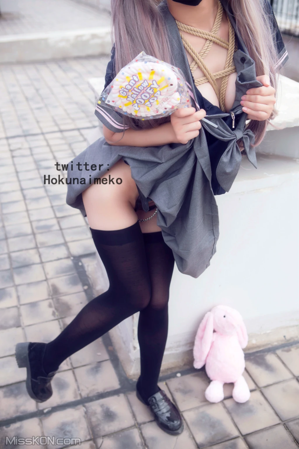 Coser@Hokunaimeko (北乃芽子)_ 絞り！露出！スク水のＪＫ