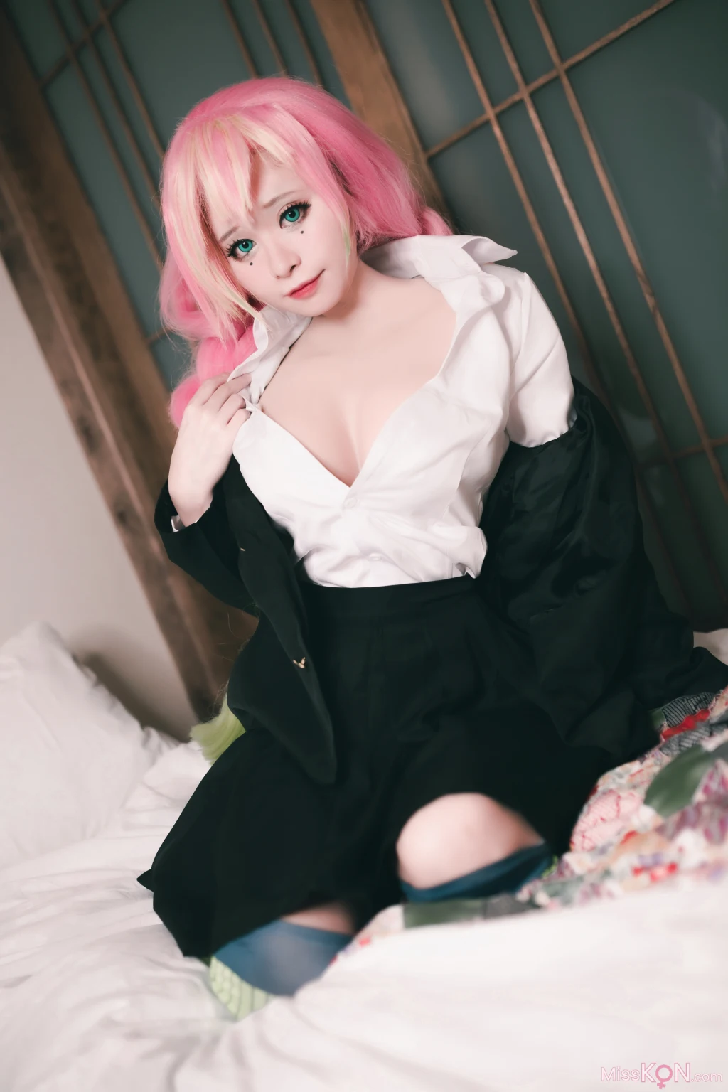 Coser@MeenFox_ Mitsuri Kanroji (Onsen Version 18+)