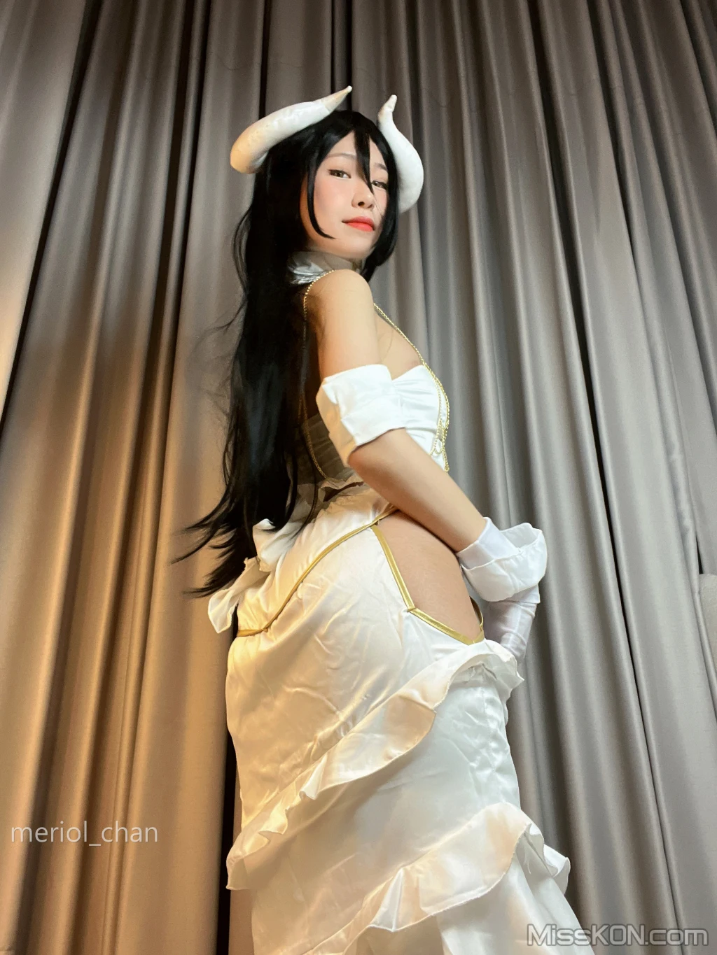 Coser@Meriol Chan_ Albedo Cosplay Overlord