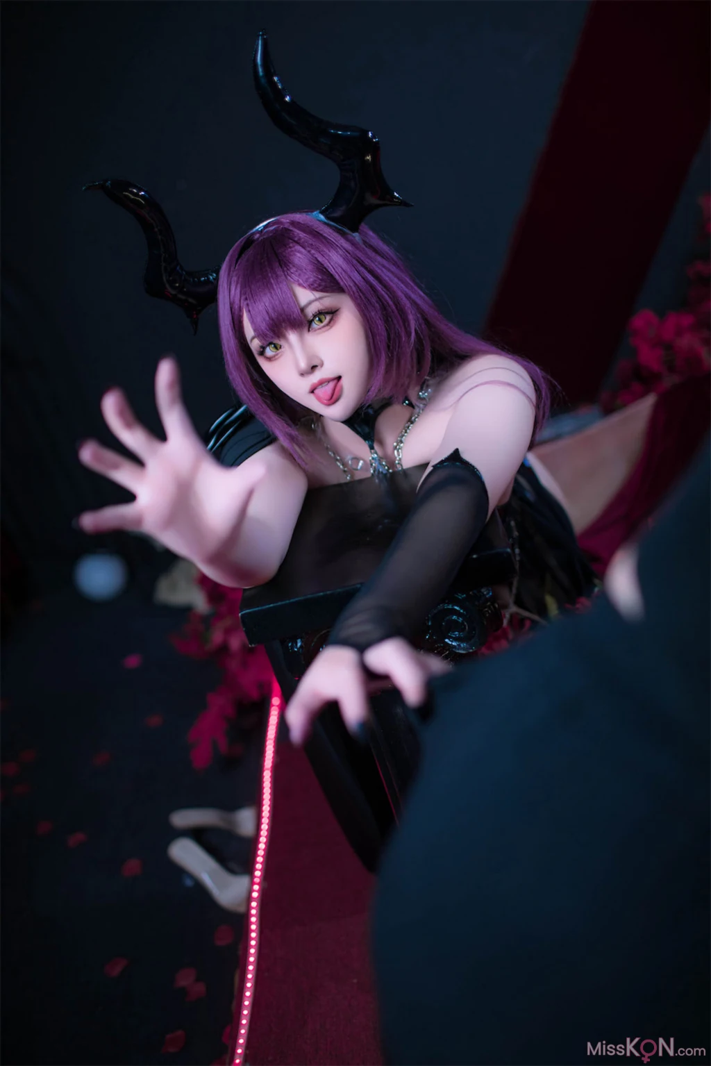 Coser@Natsuko夏夏子_ 碧蓝航线 德文郡魅魔