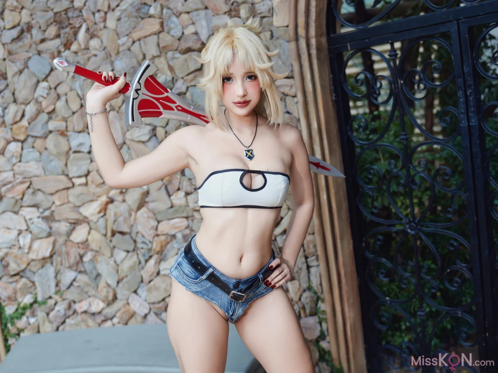 Coser@PuyPuy_ Mordred FateGrand Order