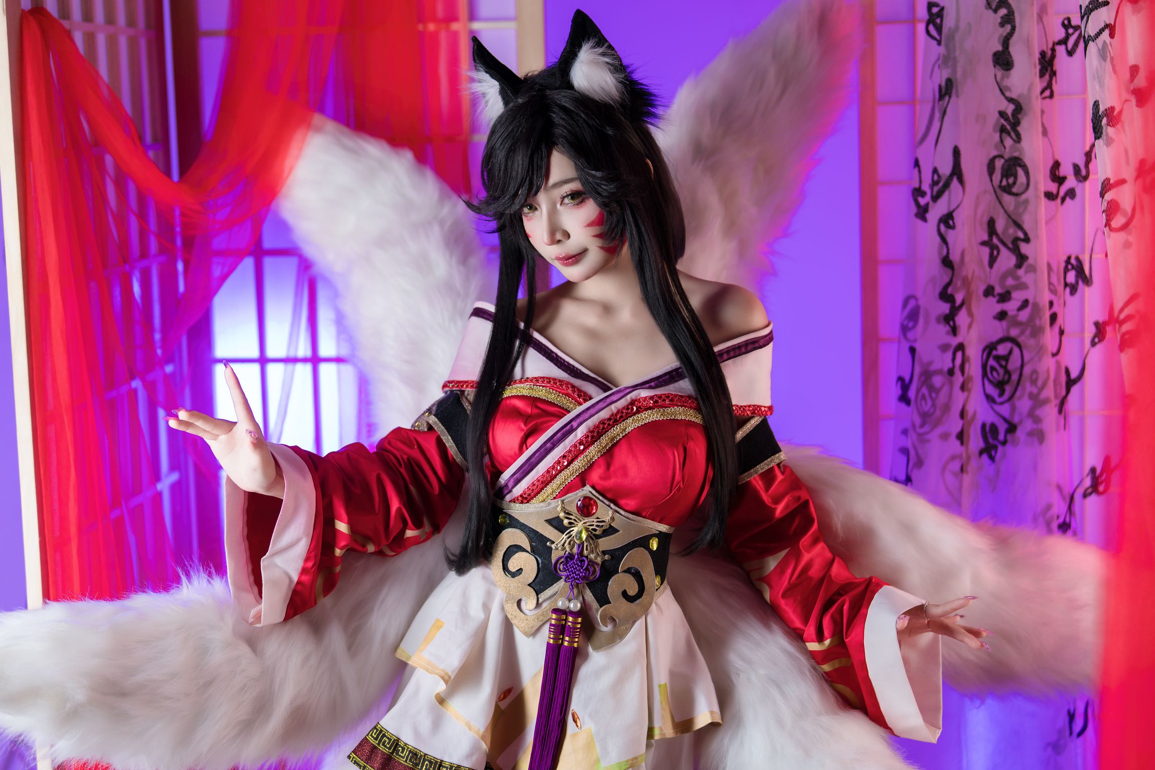 Coser@UmekoJ_ Ahri – League of Legends