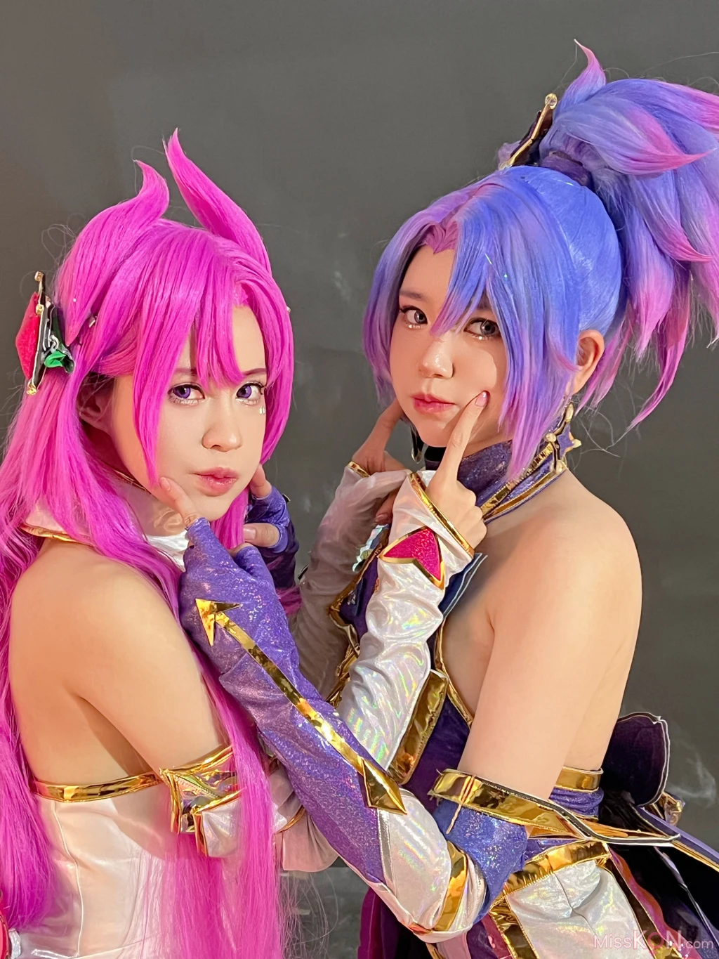 Coser@ZinieQ & PingPing_ LOL Akali x Kai’Sa Star Guardians