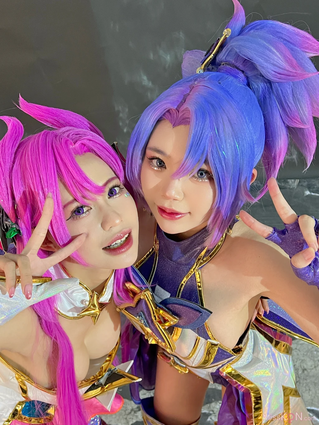 Coser@ZinieQ & PingPing_ LOL Akali x Kai’Sa Star Guardians