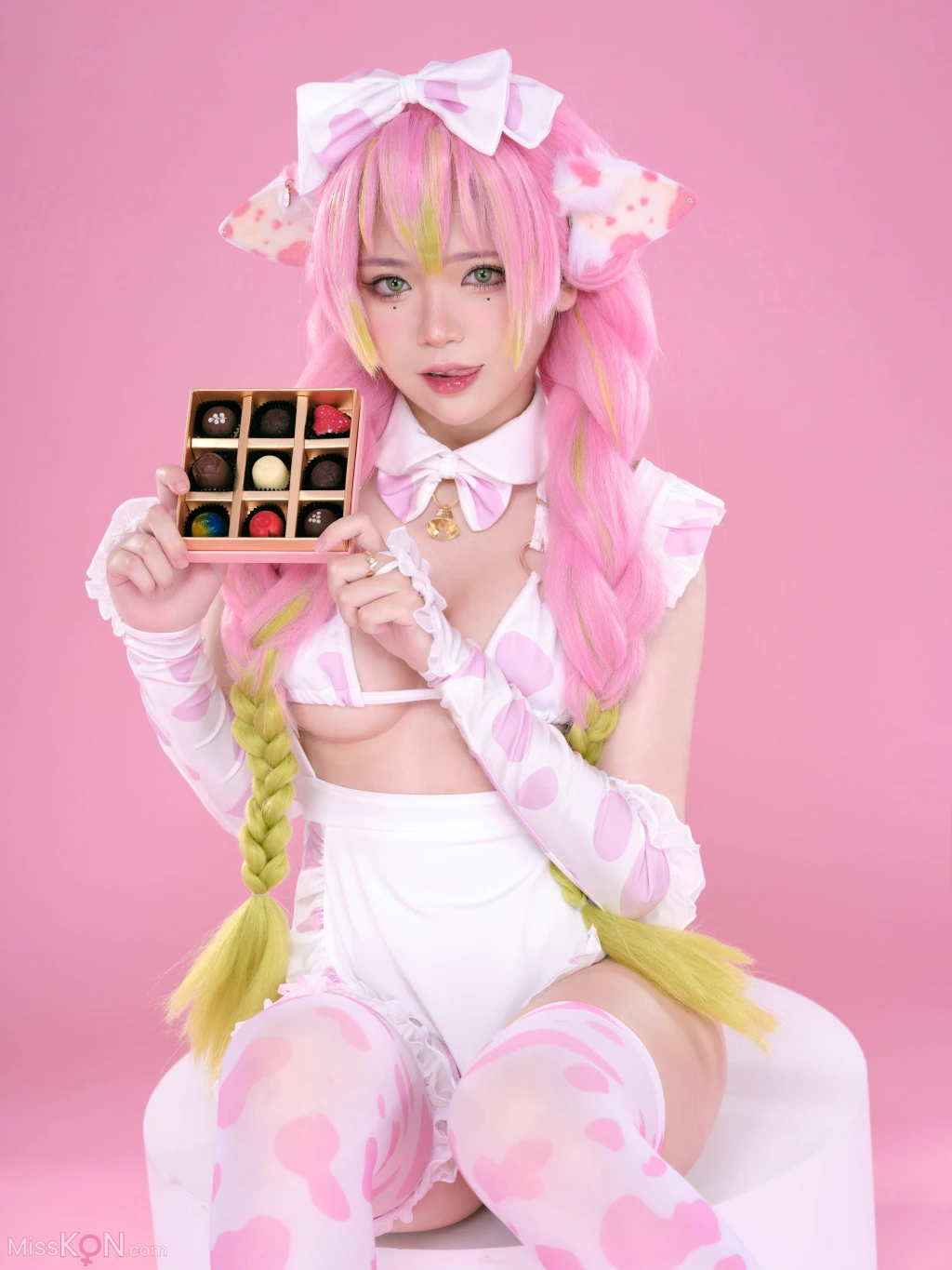 Coser@ZinieQ_ Demon Slayer Mitsuri Kanroji Valentine