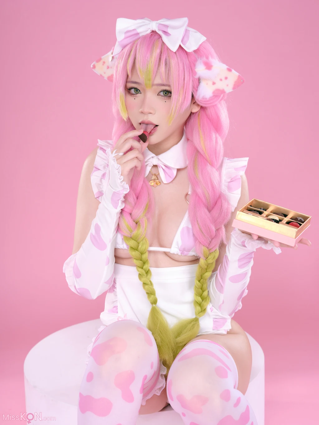 Coser@ZinieQ_ Demon Slayer Mitsuri Kanroji Valentine