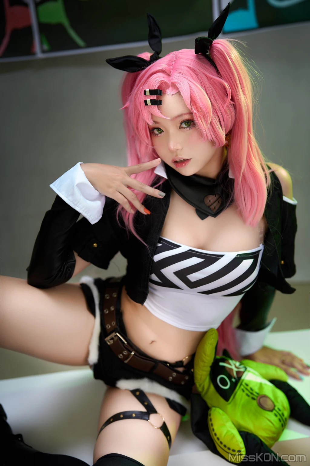 Coser@ZinieQ_ Nicole (Zenless Zone Zero)