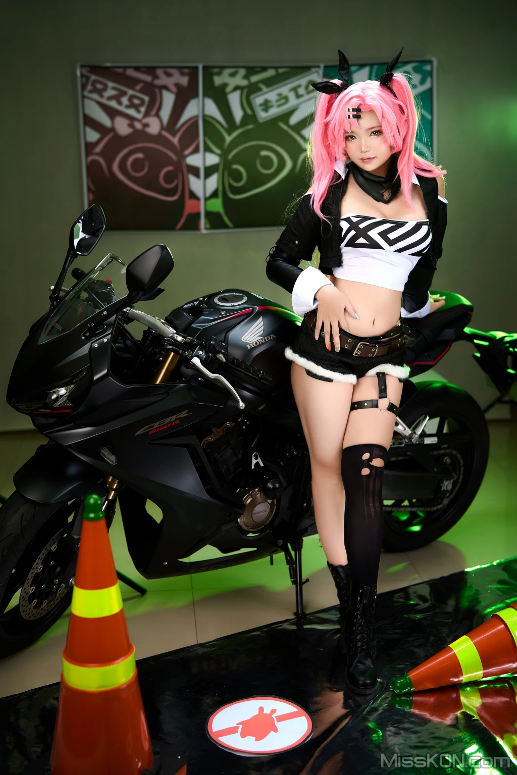 Coser@ZinieQ_ Nicole (Zenless Zone Zero)