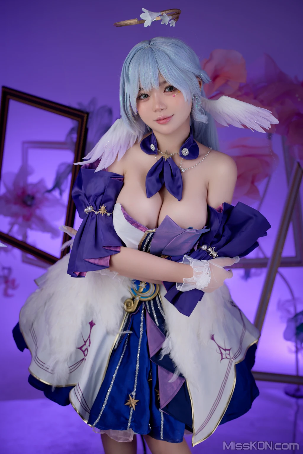 Coser@ZinieQ_ 崩坏 – 知更鸟