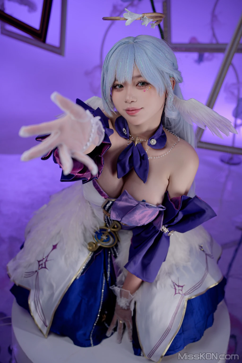 Coser@ZinieQ_ 崩坏 – 知更鸟