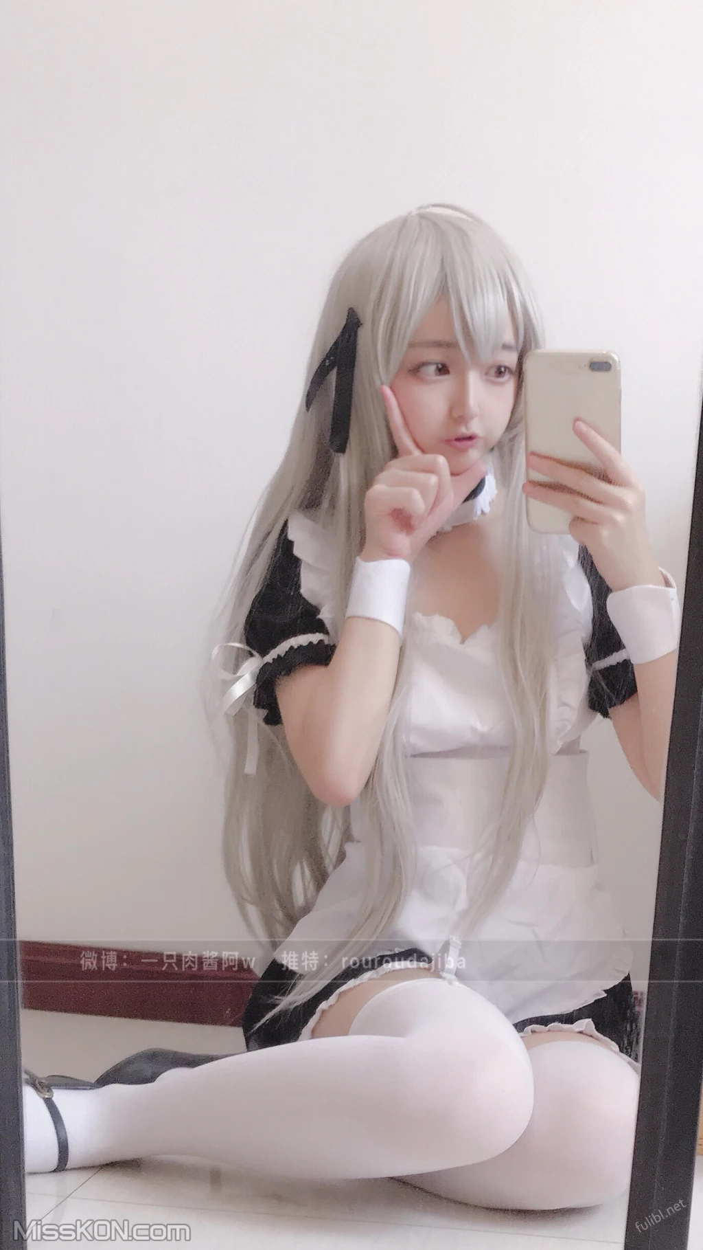 Coser@一只肉酱阿_ 穹妹女仆