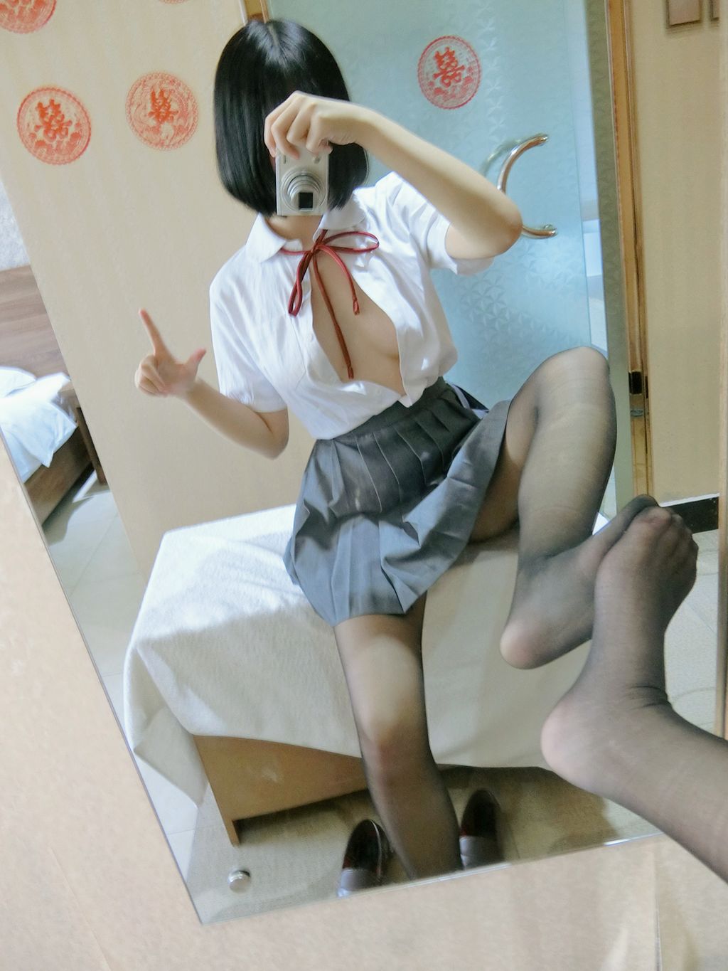 Coser@一只肉酱阿_ 黑丝制服