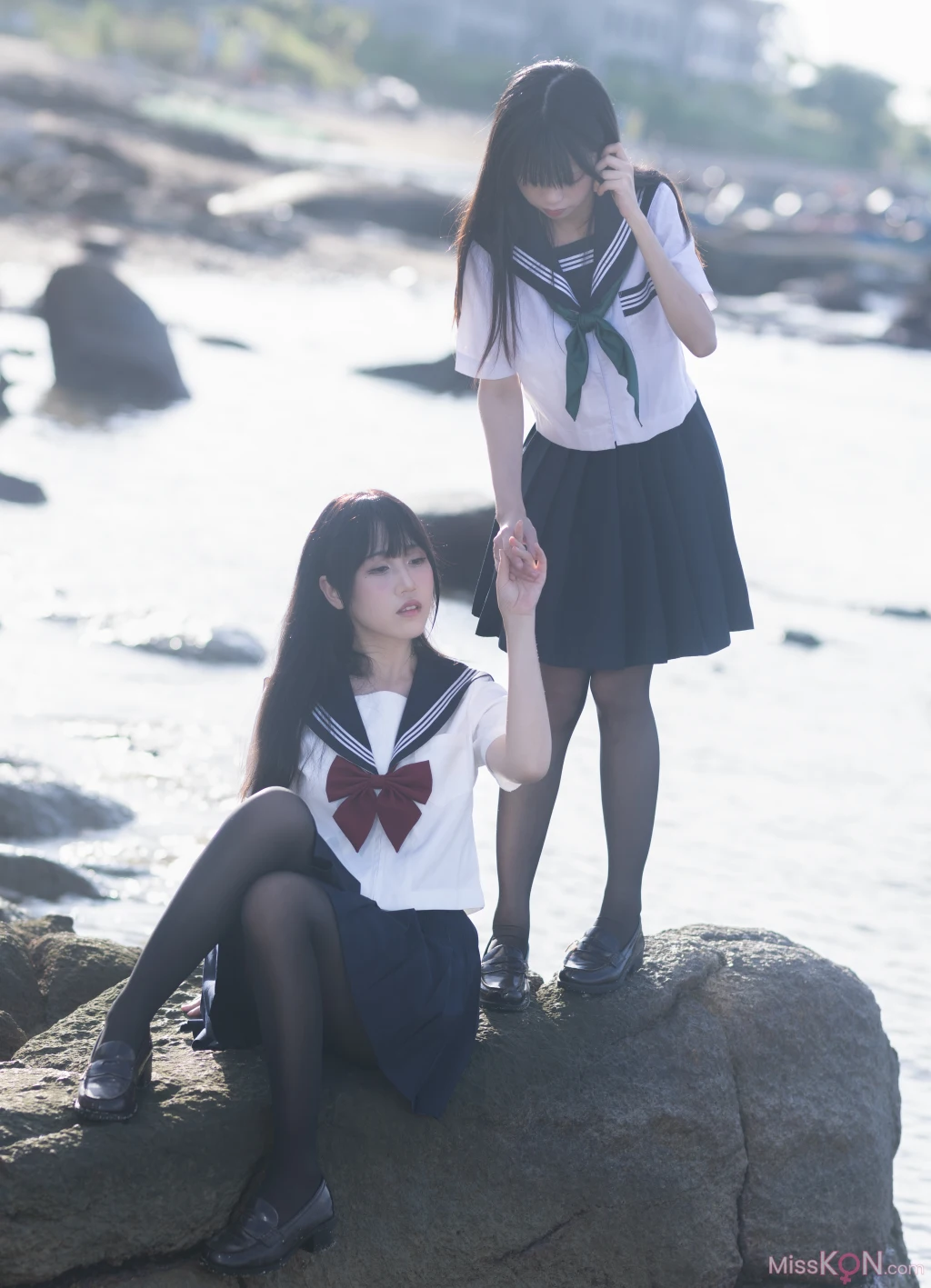 Coser@不呆猫 & 三無人型_ 水手服百合黑丝