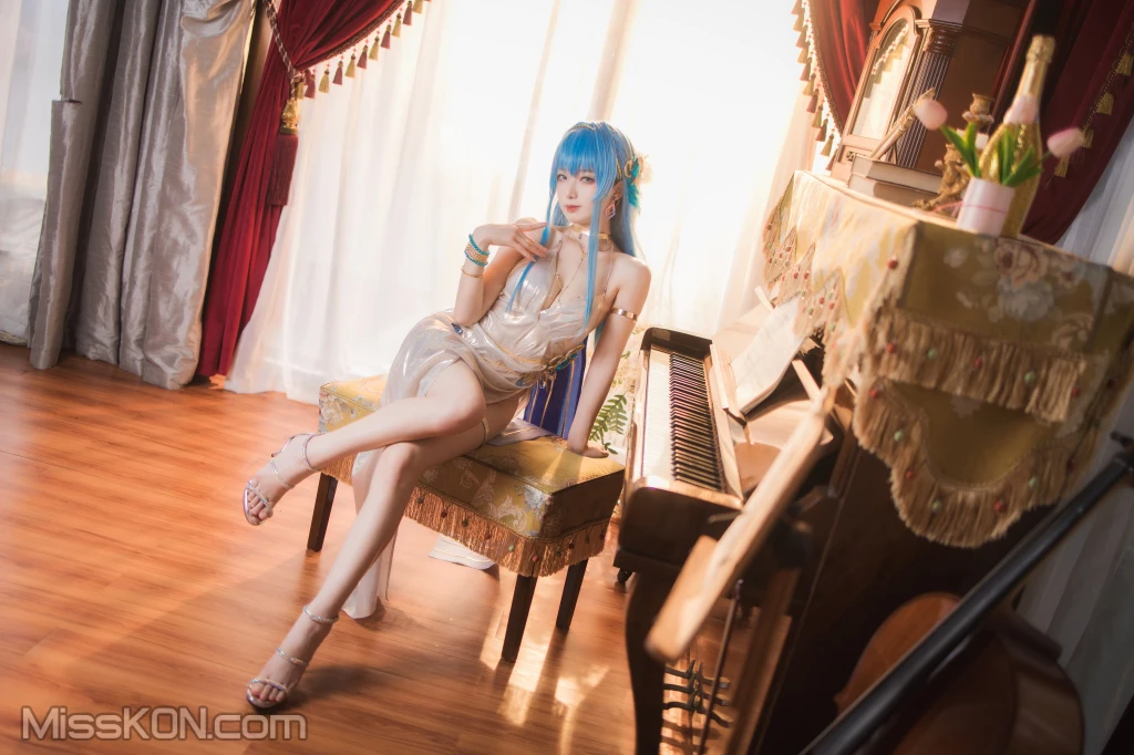 Coser@封疆疆v_ NIKKE 胜利女神 海伦娜