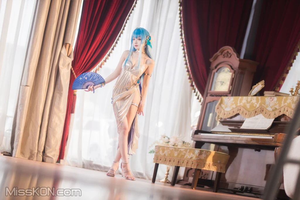 Coser@封疆疆v_ NIKKE 胜利女神 海伦娜