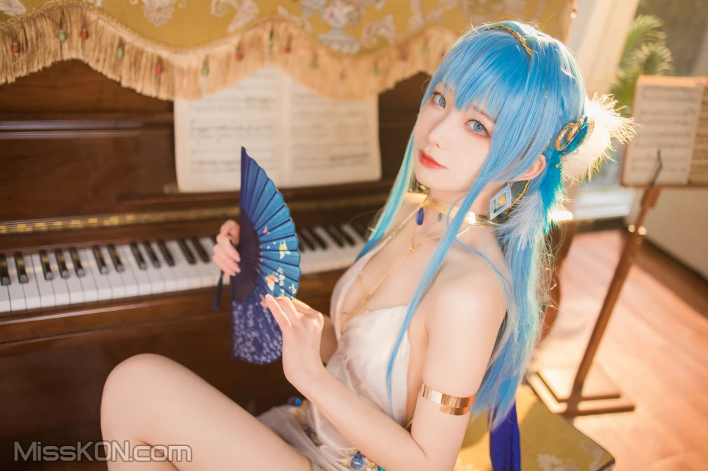 Coser@封疆疆v_ NIKKE 胜利女神 海伦娜