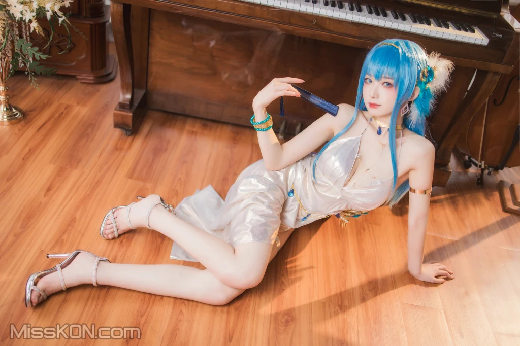 Coser@封疆疆v_ NIKKE 胜利女神 海伦娜