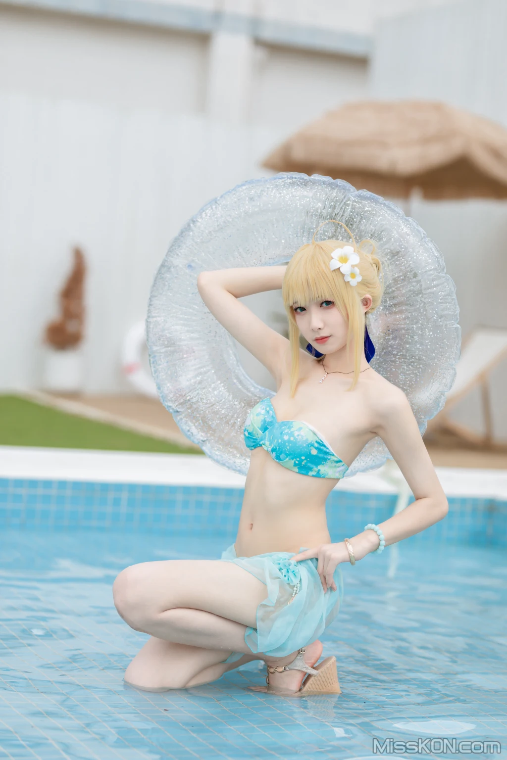 Coser@封疆疆v_ saber水着