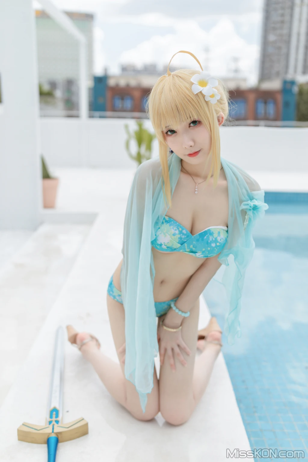 Coser@封疆疆v_ saber水着