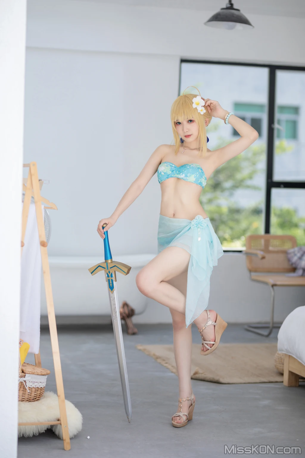 Coser@封疆疆v_ saber水着