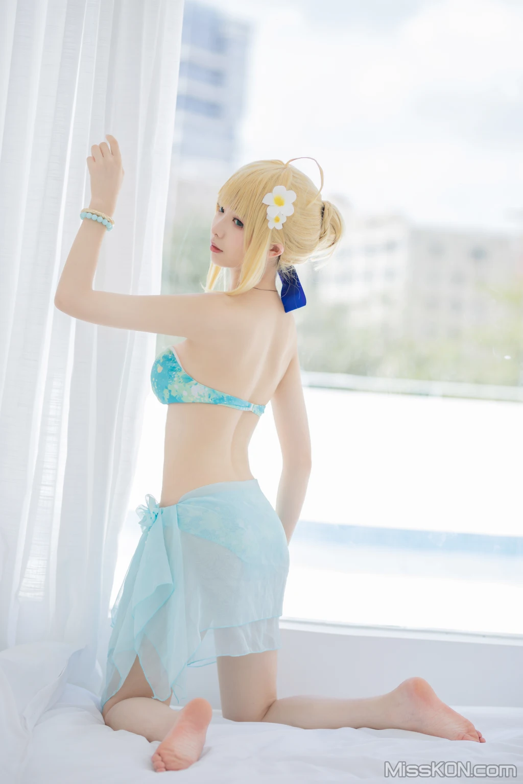 Coser@封疆疆v_ saber水着