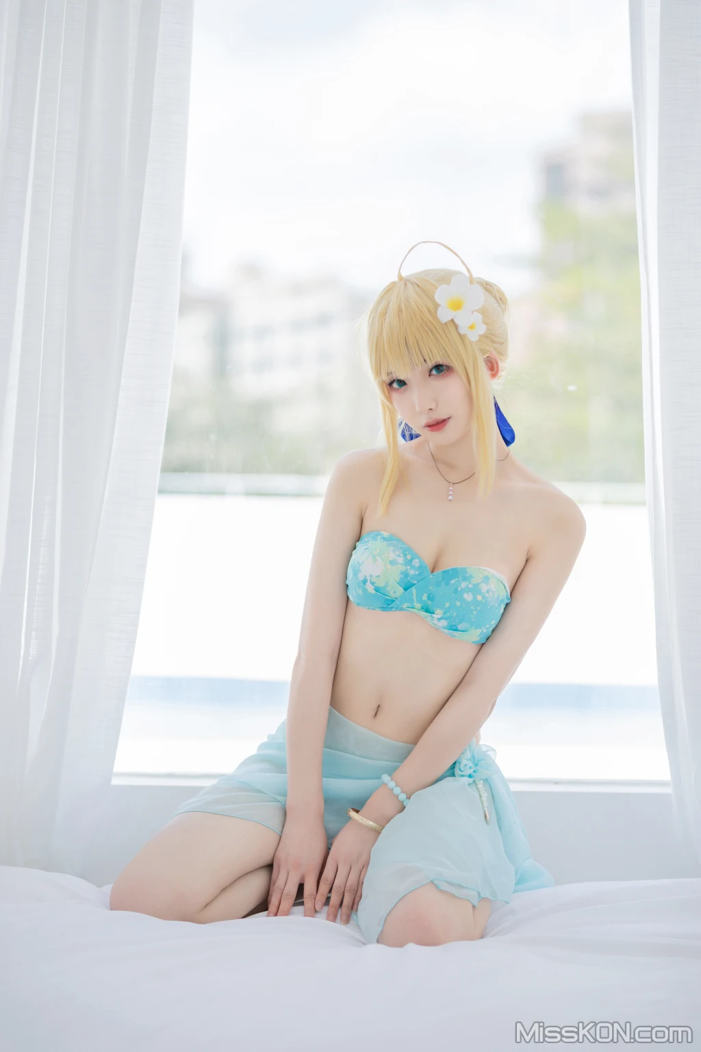 Coser@封疆疆v_ saber水着