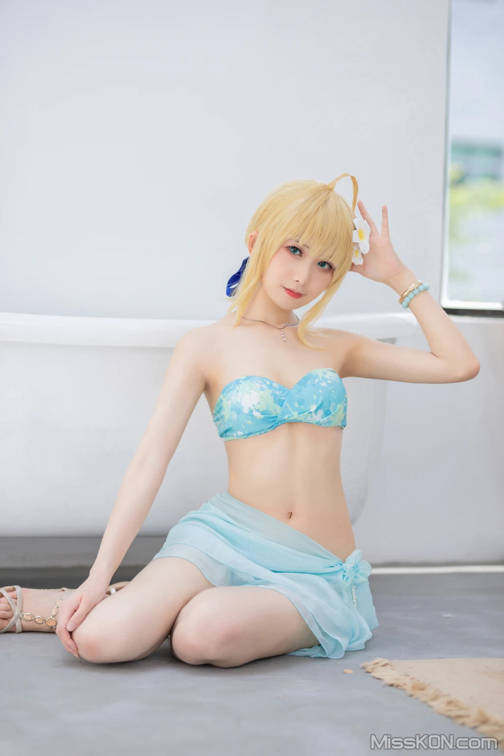 Coser@封疆疆v_ saber水着