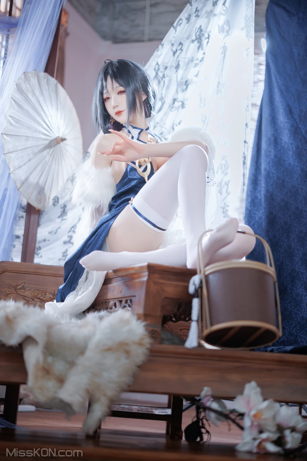 Coser@封疆疆v_ 定安旗袍