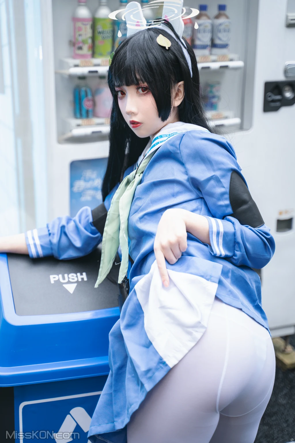 Coser@小和甜酒_ 蔚蓝档案 霞沢美游